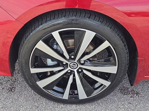 Used 2021 Nissan Altima 2.5 Platinum image 7