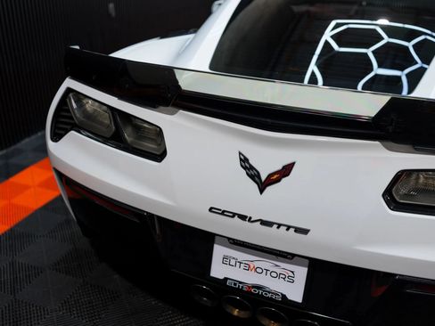 Used 2017 Chevrolet Corvette Z06 RWD image 26