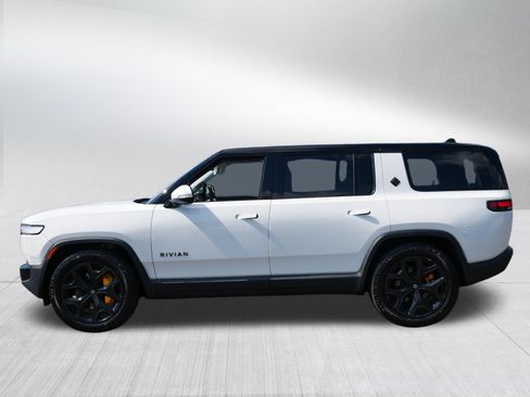 Used 2023 Rivian R1S Adventure AWD/4WD image 4