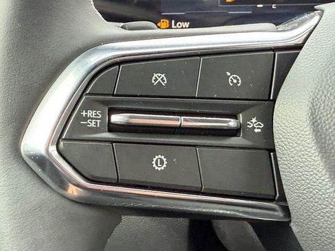 New 2026 Chevrolet Traverse LT w/ LPO, Floor Liner Package image 9