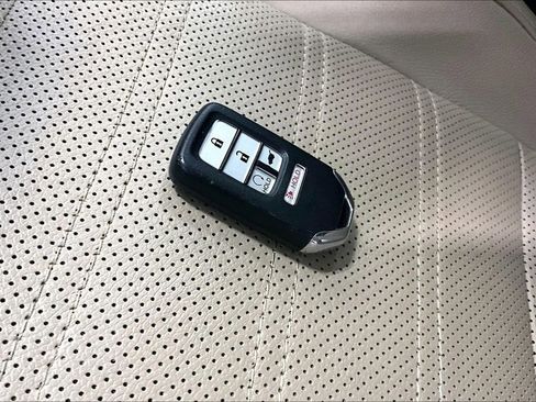 Used 2022 Honda CR-V EX image 12