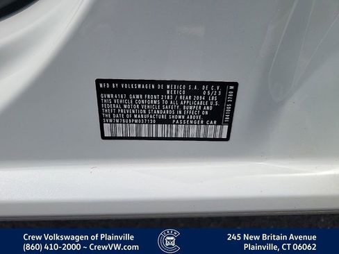 Certified 2023 Volkswagen Jetta SE w/ Panoramic Sunroof Package FWD image 37