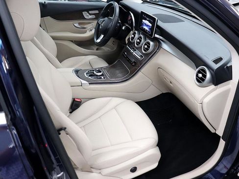 Used 2019 Mercedes-Benz GLC 300 image 12