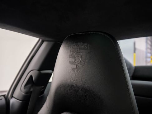 Used 2017 Porsche 911 Carrera image 26