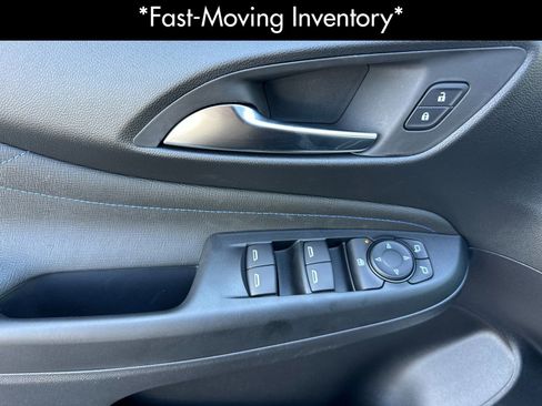 New 2026 Buick Envista Sport Touring image 11