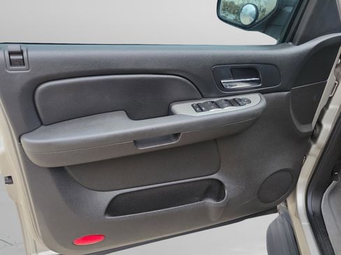 Used 2008 Chevrolet Avalanche LS image 30