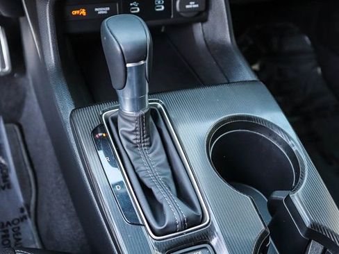 Used 2025 Honda Civic Sport image 24