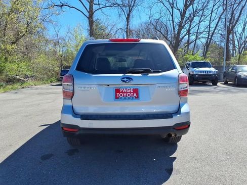 Used 2016 Subaru Forester 2.5i Premium w/ All-Weather Package image 7