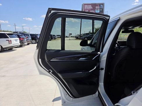 Used 2023 BMW X3 sDrive30i w/ Premium Package RWD image 16