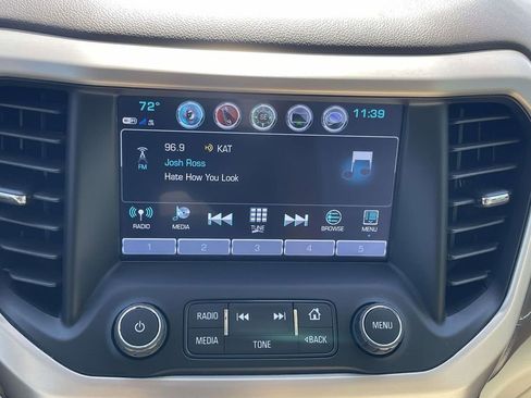 Used 2019 GMC Acadia Denali w/ Technology Package AWD/4WD image 25