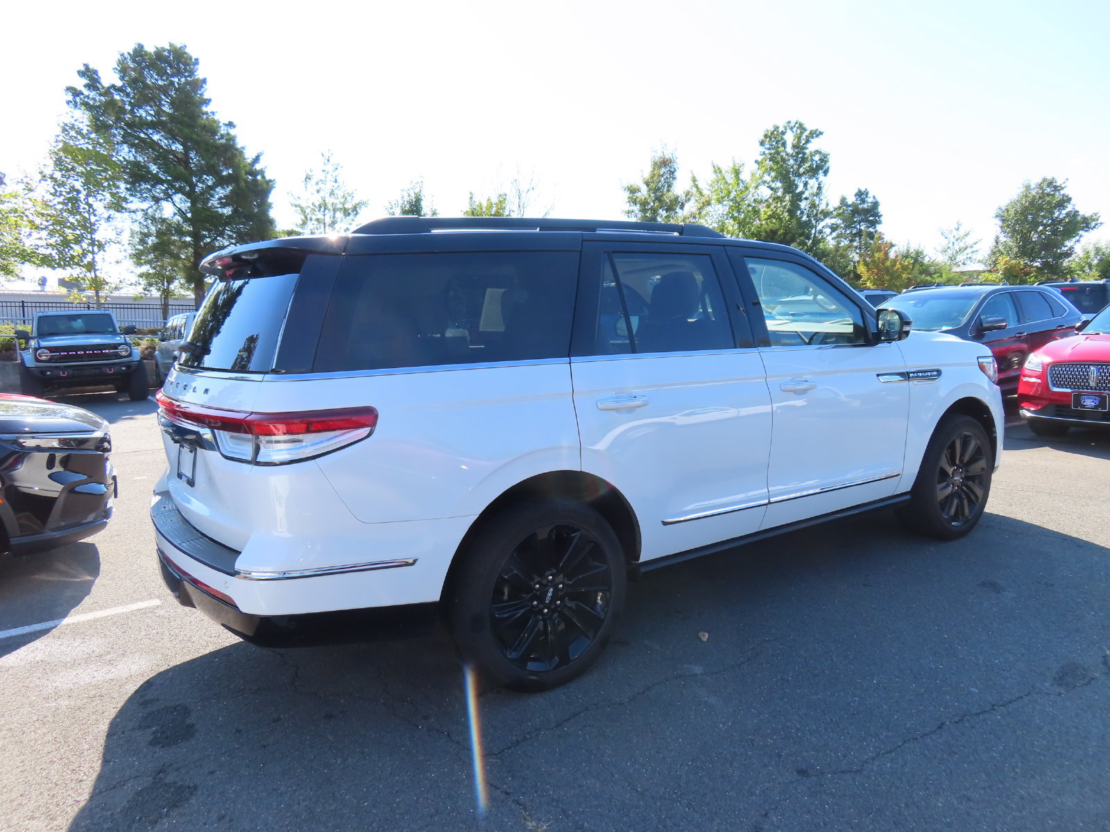 Used 2023 Lincoln Navigator Black Label AWD/4WD image 5