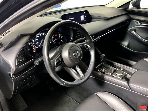Used 2025 MAZDA MAZDA3 s FWD image 10