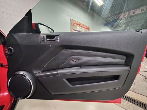 Used 2011 Ford Mustang GT Premium w/ Electronics Pkg image 11