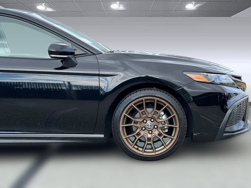 Used 2023 Toyota Camry SE image 32
