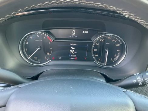 Used 2024 Cadillac XT6 Luxury FWD image 11
