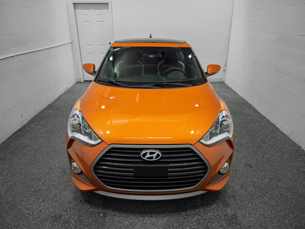 Used 2016 Hyundai Veloster Turbo w/ Option Group 04 FWD image 3
