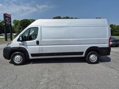 Used 2020 RAM ProMaster 2500 FWD image 7