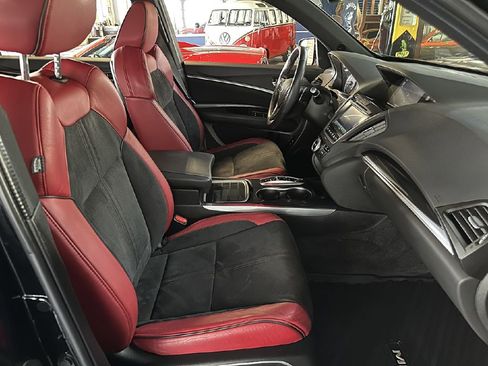 Used 2020 Acura MDX A-Spec image 12