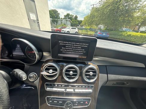 Used 2017 Mercedes-Benz C 300 4MATIC Sedan image 13