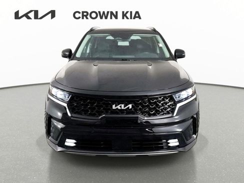 Certified 2023 Kia Sorento SX FWD image 2