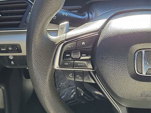 Used 2020 Honda Accord Hybrid image 19