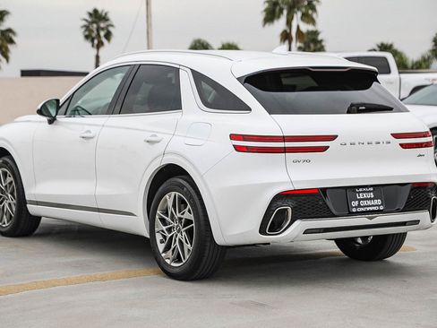 Used 2025 Genesis GV70 2.5T image 5