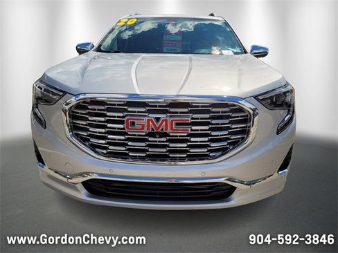 Used 2020 GMC Terrain Denali w/ Denali Premium Package image 9