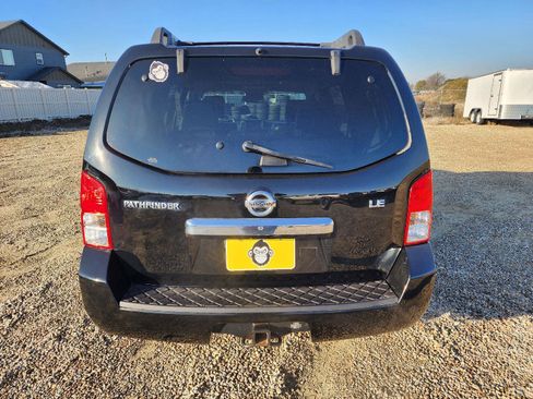 Used 2012 Nissan Pathfinder LE image 5