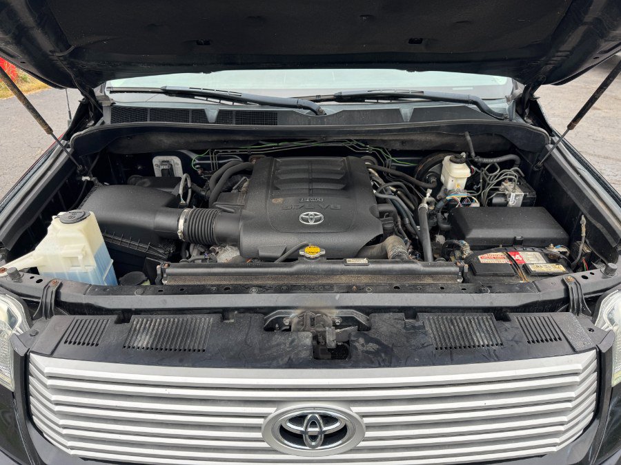 Used 2014 Toyota Tundra Platinum AWD/4WD image 24