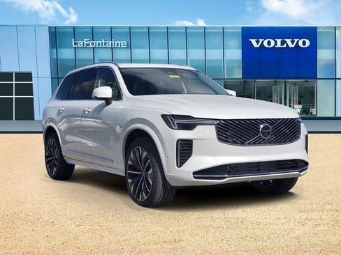New 2026 Volvo XC90 T8 Ultra w/ Protection Package Premier AWD/4WD image 3