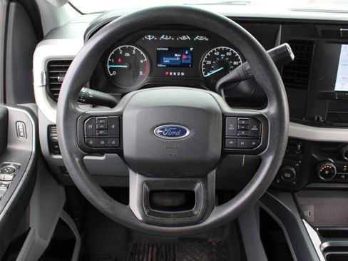Used 2023 Ford F250 XLT w/ FX4 Off-Road Package AWD/4WD image 16