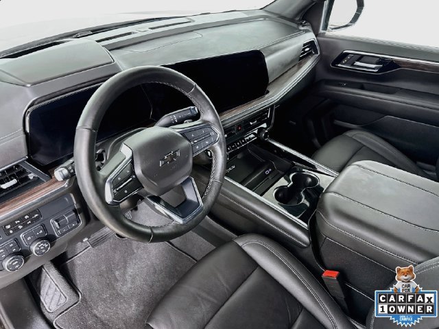 Used 2025 Chevrolet Tahoe Z71 w/ Z71 Off-Road Package AWD/4WD image 16