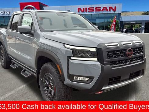 New 2026 Nissan Frontier PRO-4X w/ Pro-4x Convenience Package image 1