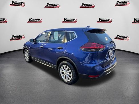 Used 2018 Nissan Rogue S image 7