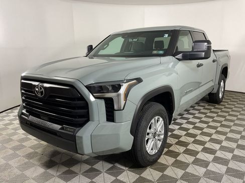 New 2026 Toyota Tundra SR5 image 3