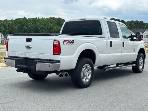 Used 2014 Ford F250 XLT w/ XLT Premium Package AWD/4WD image 4
