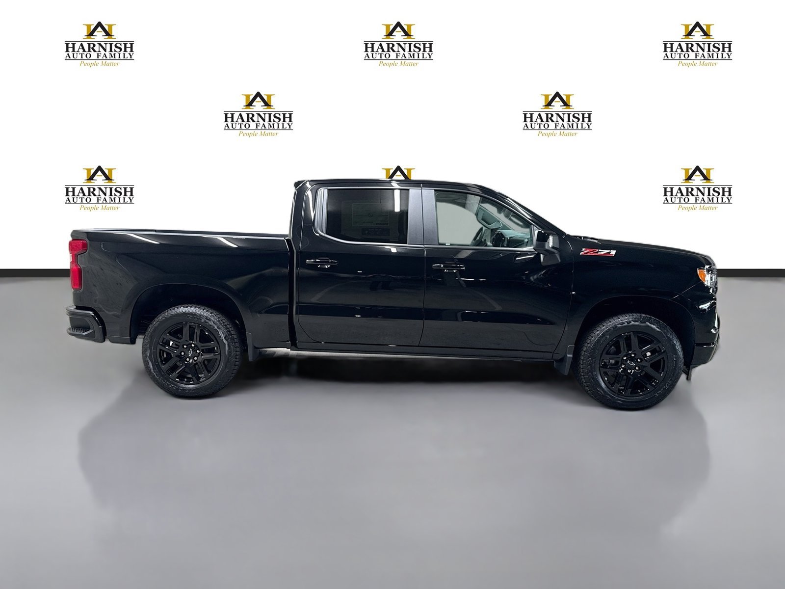 New 2026 Chevrolet Silverado 1500 RST w/ RST All Star Premium Package AWD/4WD image 4