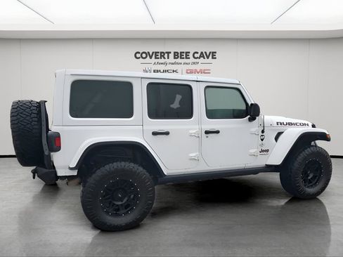 Used 2018 Jeep Wrangler Unlimited Rubicon image 10