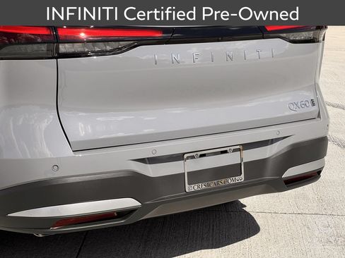 Certified 2027 INFINITI QX60 Luxe w/ Cargo Package AWD/4WD image 6