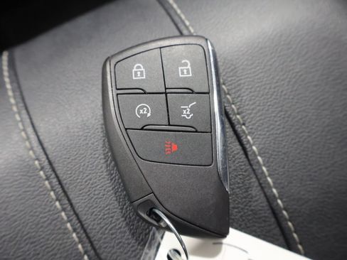 Used 2026 Chevrolet Traverse LT AWD/4WD image 28