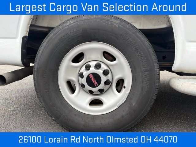 Used 2025 GMC Savana 2500 w/ Driver Convenience Package RWD image 18
