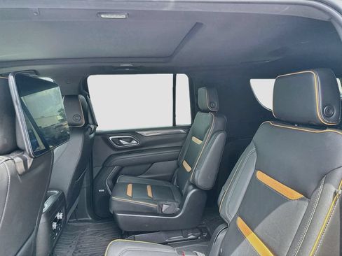 Used 2021 GMC Yukon XL AT4 w/ AT4 Premium Package AWD/4WD image 25
