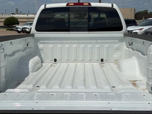 New 2025 Nissan Frontier SV image 19