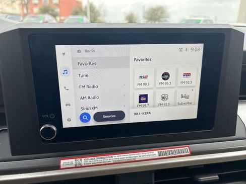 Used 2025 Toyota Tacoma SR5 image 12