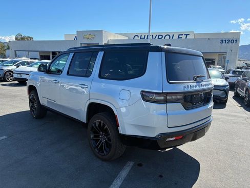 Used 2024 Jeep Grand Wagoneer Series II w/ Quick Order Packagew 28T image 8