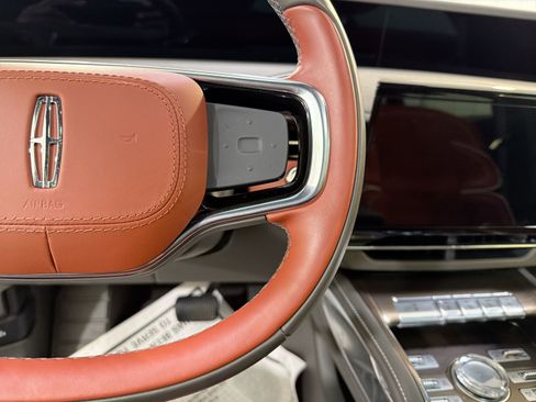 Used 2024 Lincoln Nautilus Black Label image 15