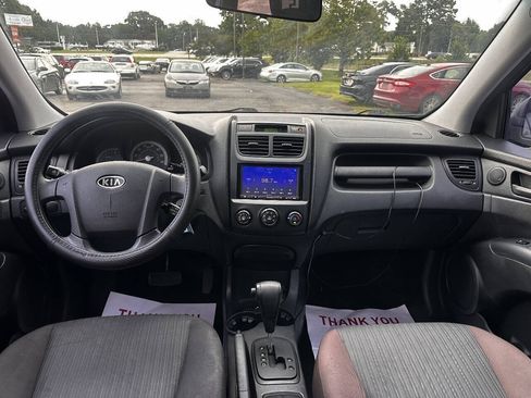 Used 2009 Kia Sportage LX FWD image 12