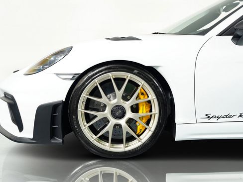 Used 2024 Porsche 718 Boxster Spyder RS w/ Weissach Package image 26