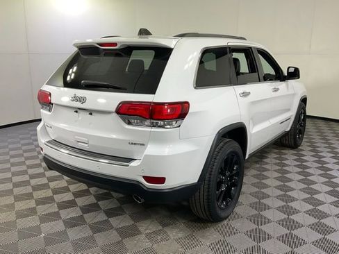 Used 2020 Jeep Grand Cherokee Limited w/ Luxury Group II image 6