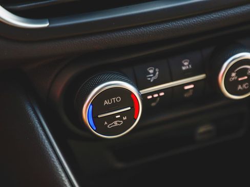 New 2025 Alfa Romeo Giulia image 35